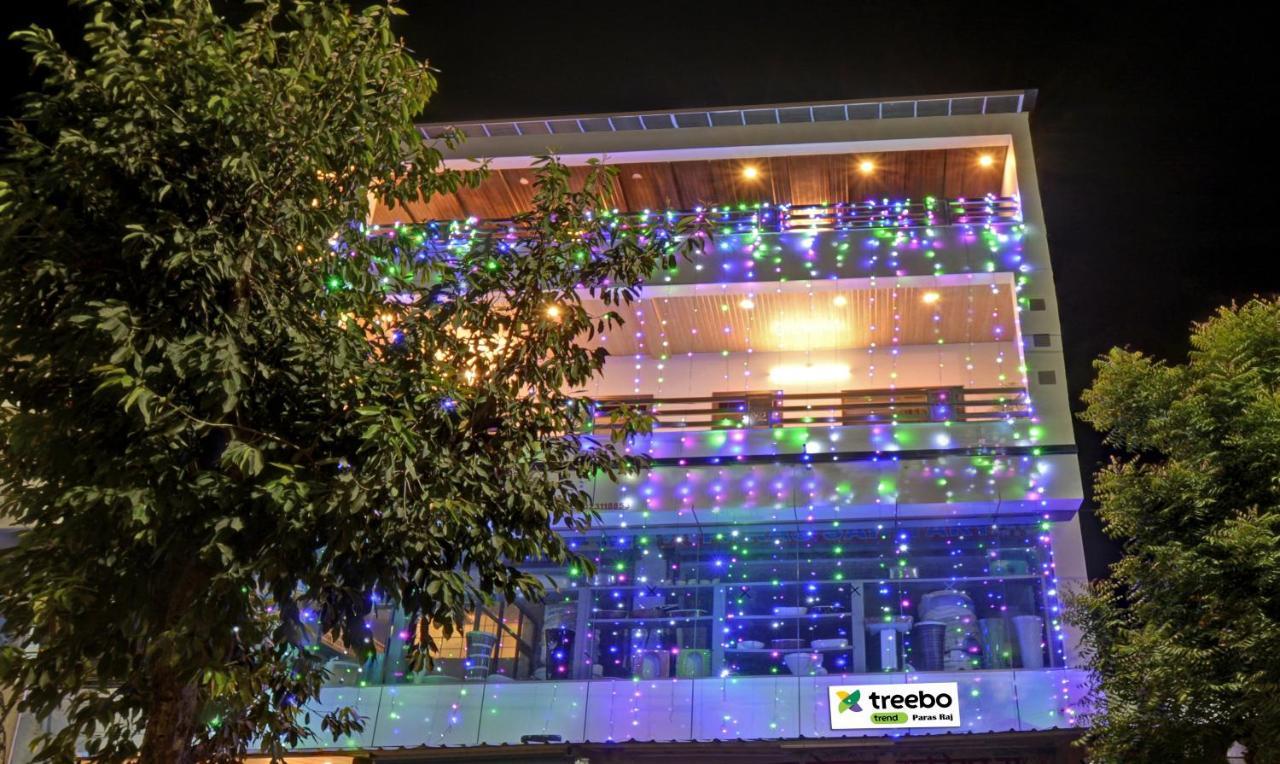 Treebo Paras Raj Near City Palace Udaipur Buitenkant foto